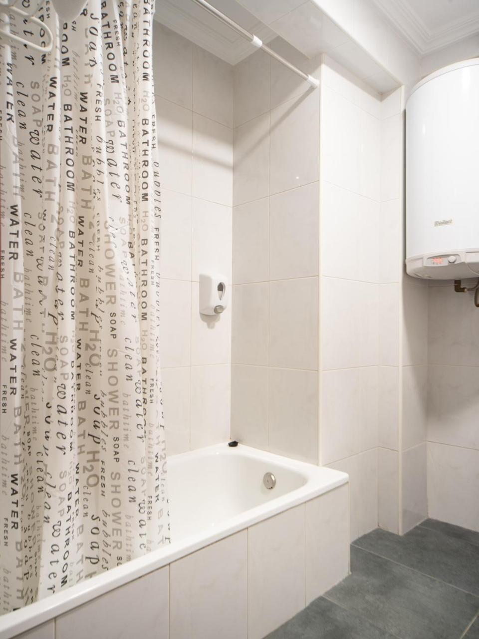 Hostal Uria Salamanca Dış mekan fotoğraf