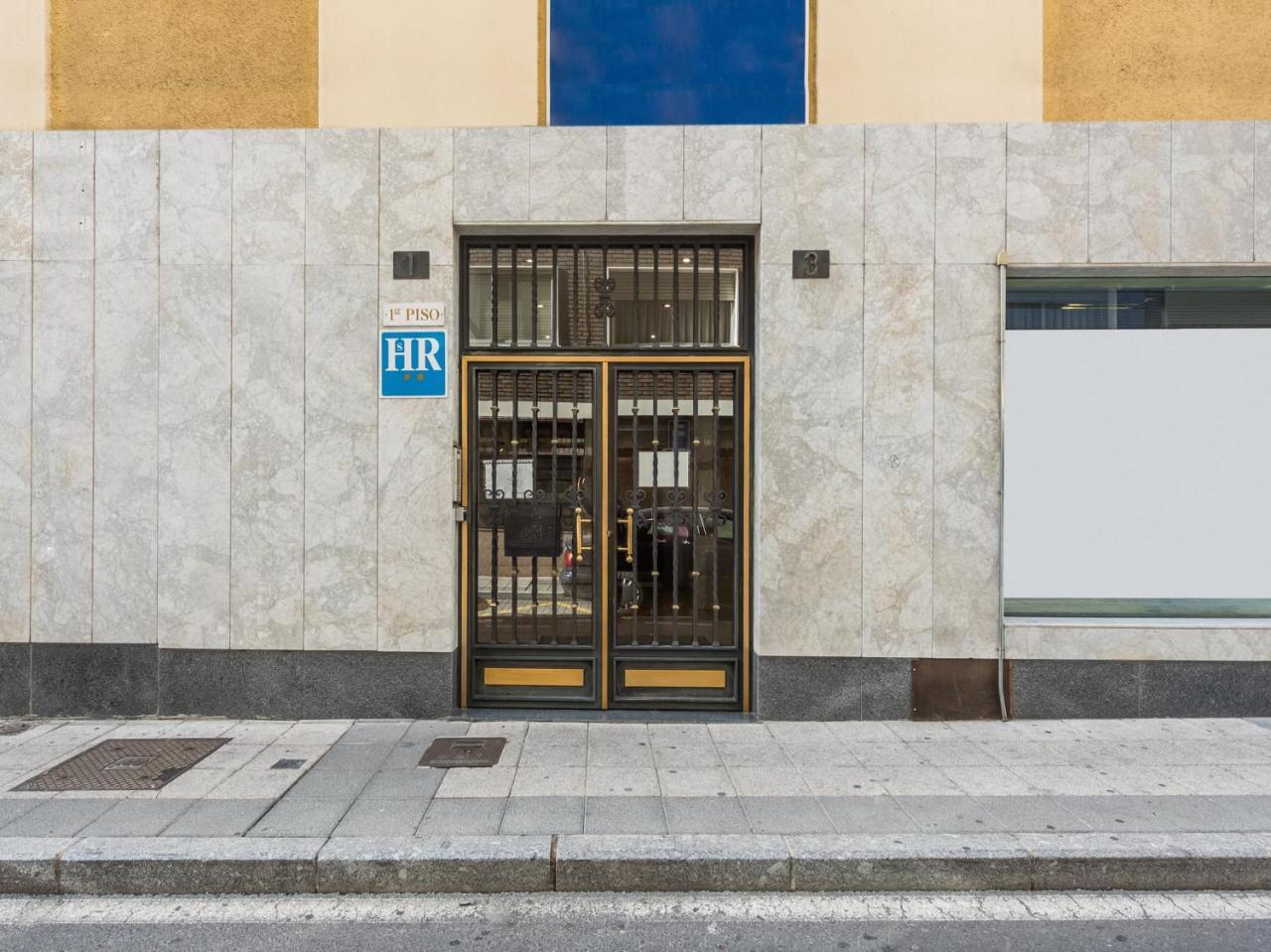 Hostal Uria Salamanca Dış mekan fotoğraf