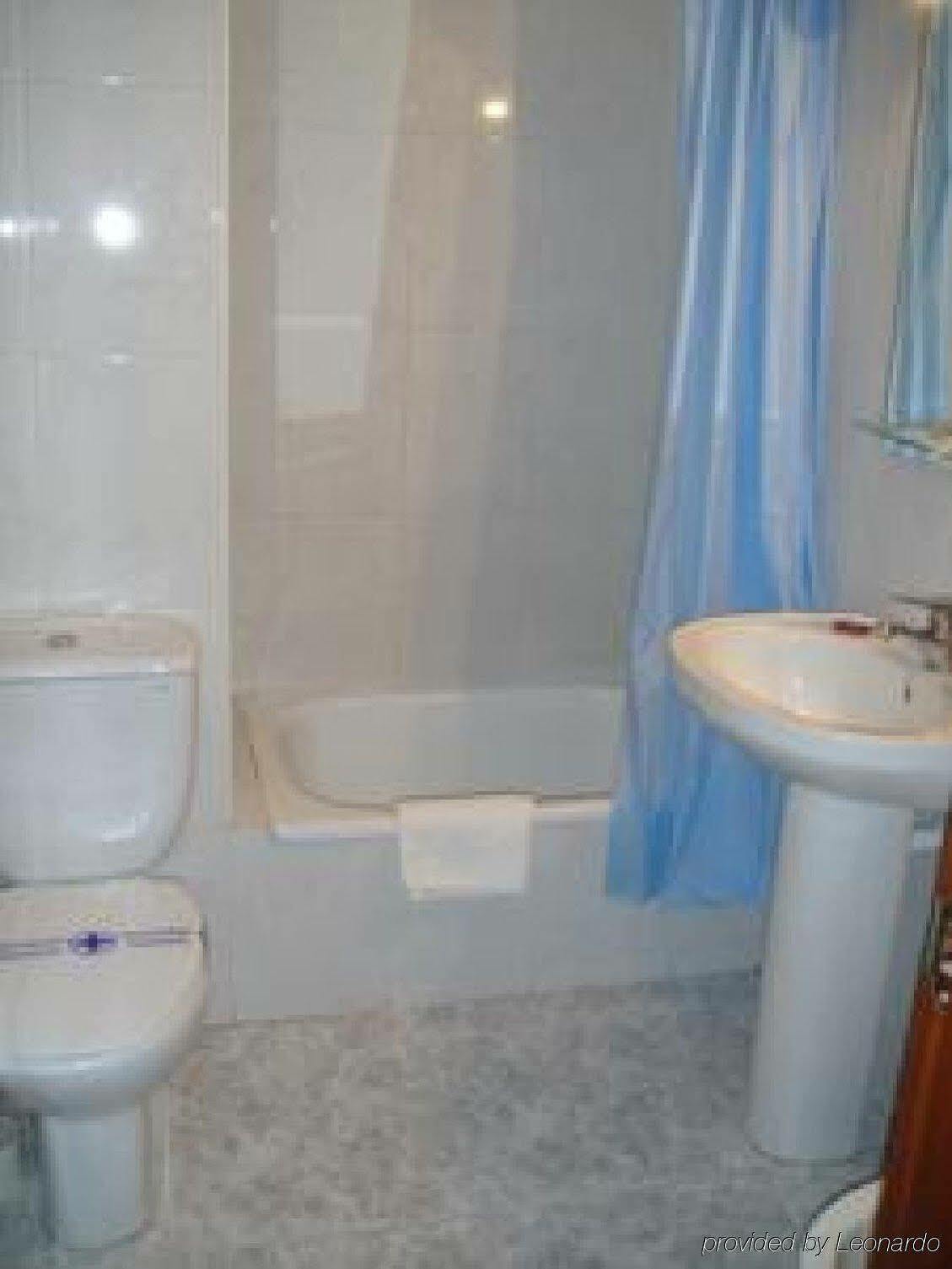 Hostal Uria Salamanca Dış mekan fotoğraf